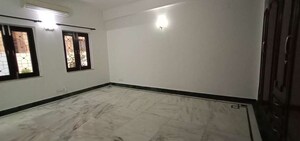 Room in 4 BHK Builder Floor at Boutique Residential Apartments A 3 2, Vasant Vihar – for Rent