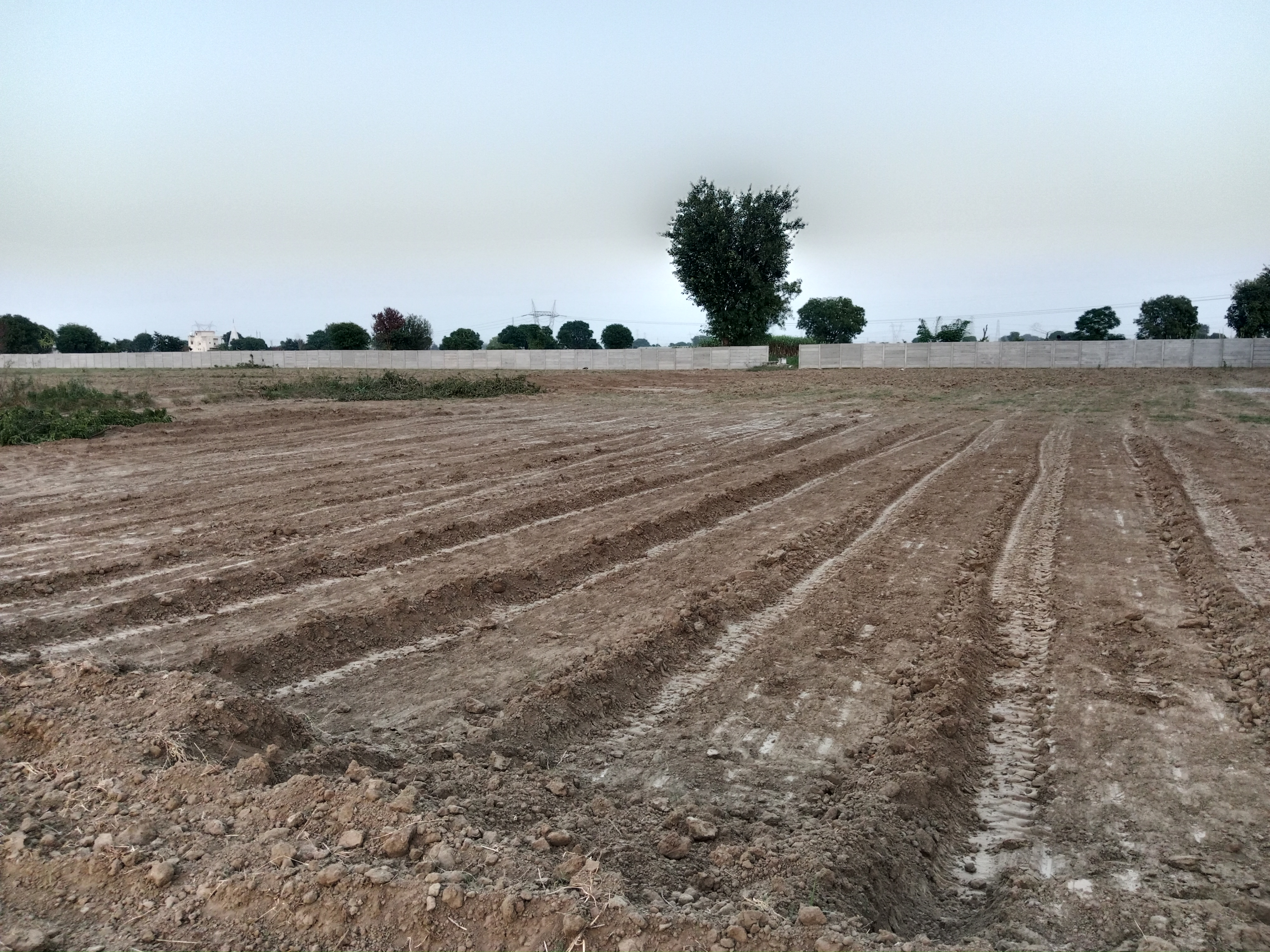 undefined, gwalior road Commercial Land 165 Sq.Yd. In Gwalior Road Agra 9234779