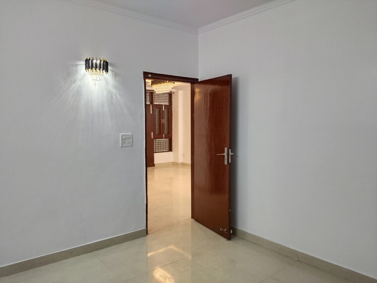 Room, panchsheel vihar 2 Bedroom 800 Sq.Ft. Apartment In Panchsheel Vihar Delhi 9234748