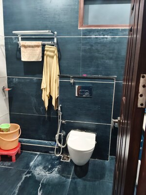 Bathroom in 3 BHK Apartment at Sector 17 – for Rent