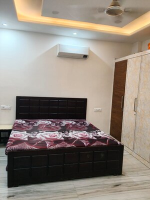 3 BHK Apartment For Rent in Sector 17