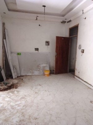 Room in 2 BHK Builder Floor at Shastri Nagar – for Sale