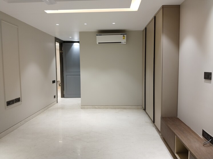 Room, navjeevan vihar 4 Bedroom 2500 Sq.Ft. Apartment In Navjeevan Vihar Delhi 9234795