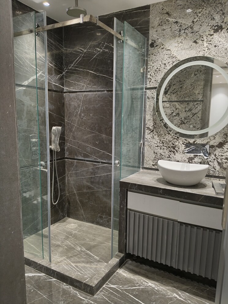 Bathroom, navjeevan vihar 4 Bedroom 2500 Sq.Ft. Apartment In Navjeevan Vihar Delhi 9234795