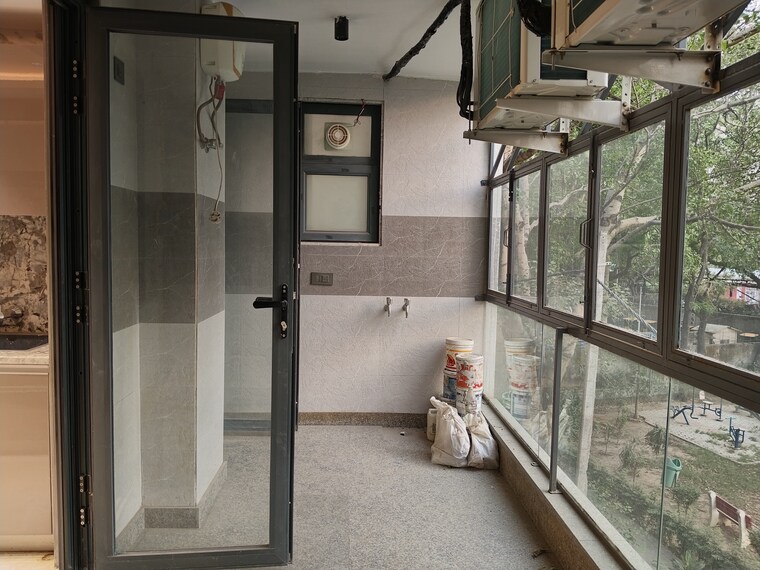 Balcony, navjeevan vihar 4 Bedroom 2500 Sq.Ft. Apartment In Navjeevan Vihar Delhi 9234795