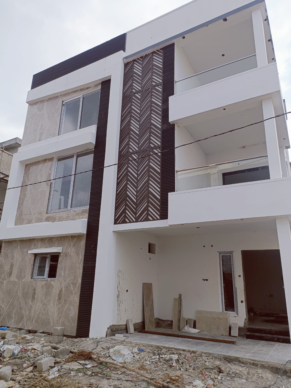 4 BHK + Pooja Room,Study Room Villa For Sale in O2 Community 