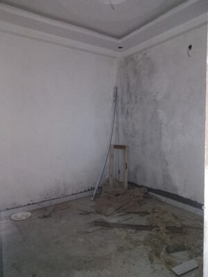 Room in 3 BHK Builder Floor at Shastri Nagar – for Sale