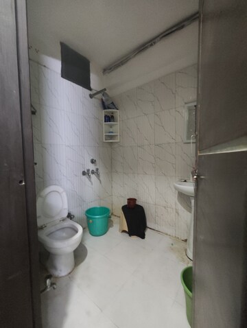 Bathroom in 1 RK Apartment at Katwaria Sarai – for Rent