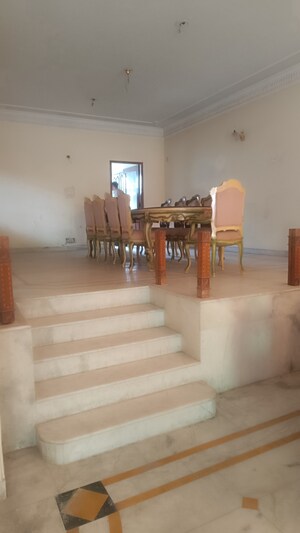 Living Room in 5 BHK Villa at Palam Vihar Residents Association, Palam Vihar – for Rent