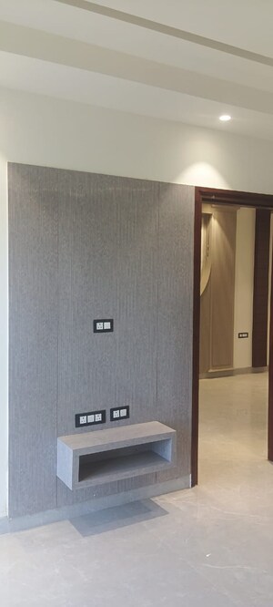 Living Room in 3 BHK Builder Floor at BPTP District 3, Sector 85 – for Sale