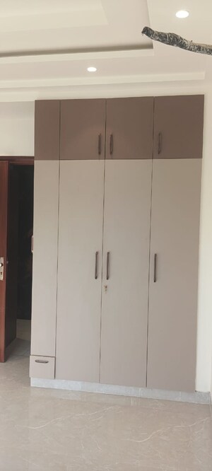 Bedroom in 3 BHK Builder Floor at BPTP District 3, Sector 85 – for Sale