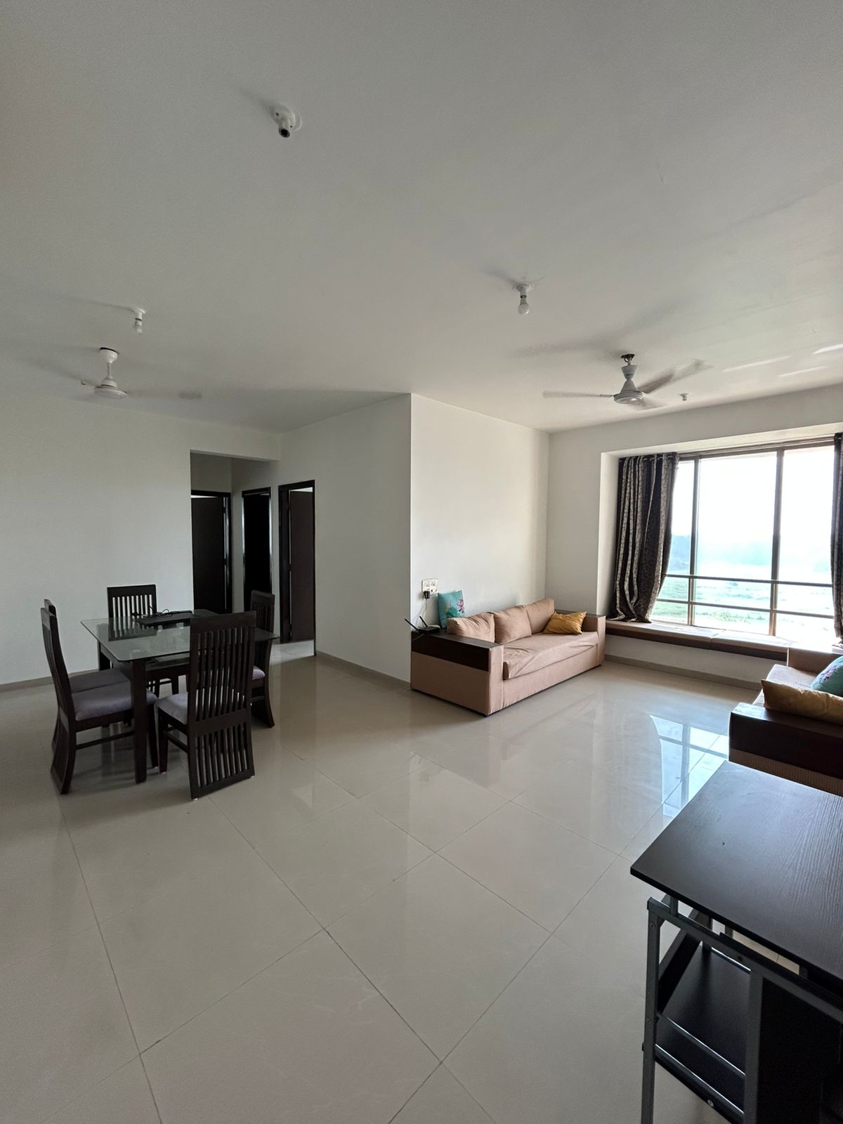 2 BHK + Pooja Room Apartment For Sale in Oberoi Realty Woods