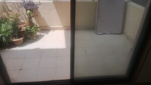 Room in 2 BHK Apartment at Siddhi Heights Rahatani, Rahatani – for Rent