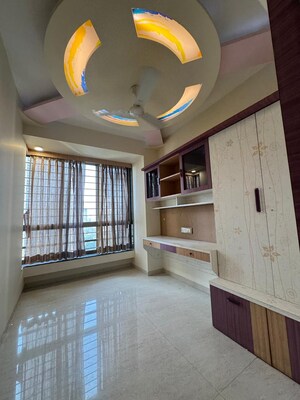 2 BHK Apartment For Sale in Oberoi Realty Woods, Goregaon East