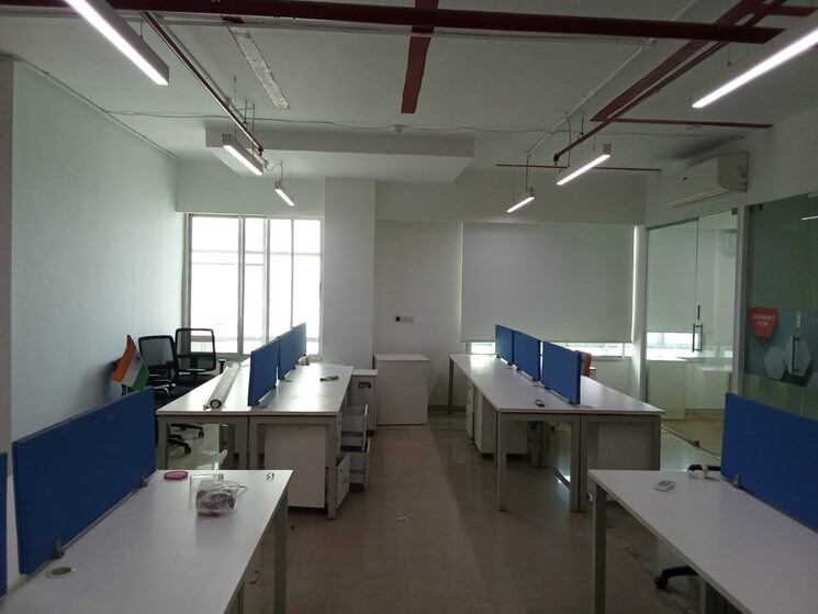 Team Area, aston Commercial Office Space 1250 Sq.Ft. In Andheri West Mumbai 9234932
