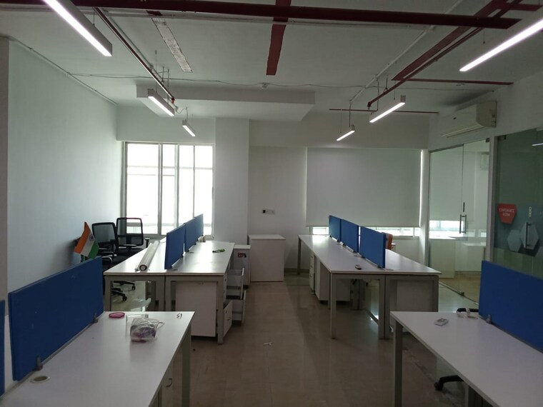 Team Area, aston Commercial Office Space 1250 Sq.Ft. In Andheri West Mumbai 9234932