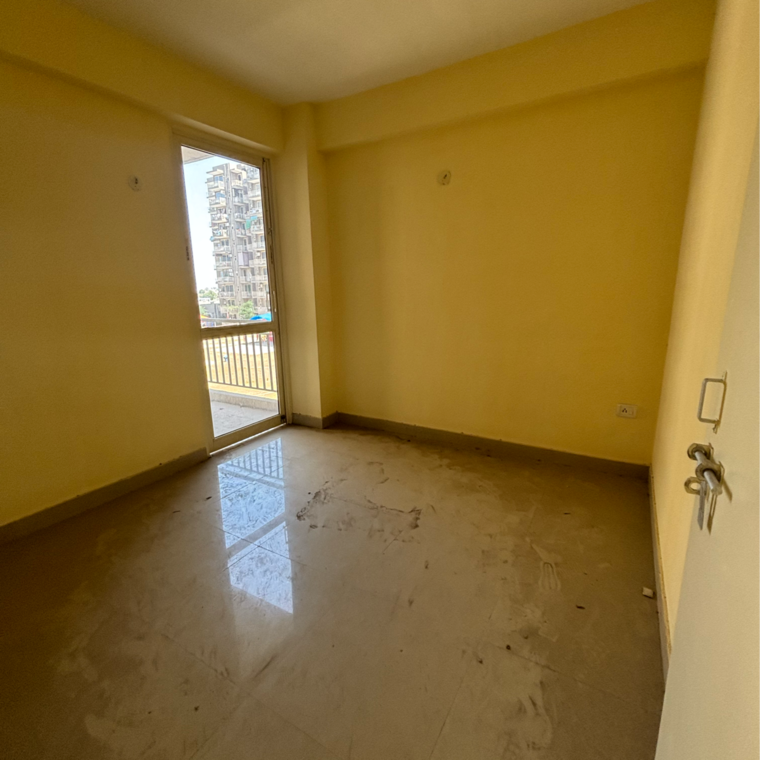 Room, conscient-habitat-residences 3 Bedroom 1045 Sq.Ft. Apartment In Faridpur Faridabad 9234996