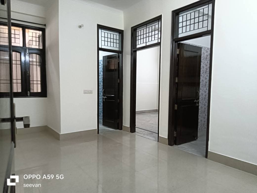 1 BHK Builder Floor For Rent in Saket