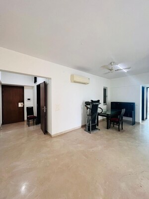 Room in 2 BHK Apartment at DB Woods, Goregaon East – for Sale