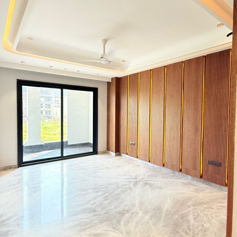 Room, nirvana-courtyard 4 Bedroom 270 Sq.Ft. Builder Floor In Nirvana Country Gurgaon 9235089