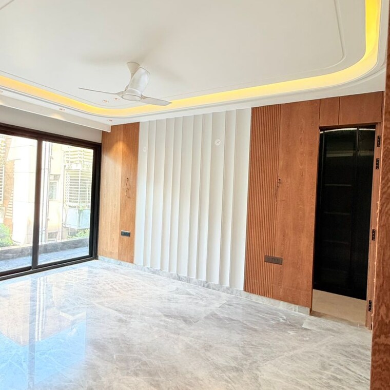 Room, nirvana-courtyard 4 Bedroom 270 Sq.Ft. Builder Floor In Nirvana Country Gurgaon 9235089