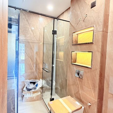 Bathroom in 4 BHK Builder Floor at Nirvana Courtyard, Nirvana Country – for Sale