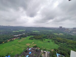 3 BHK Apartment – Garden View at Oberoi Realty Esquire, Goregaon East - for Rent