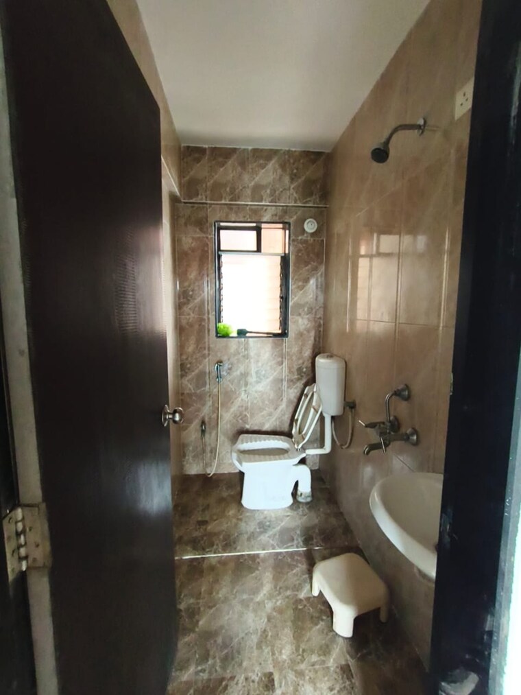 Bathroom, shruti-park 1 Bedroom 450 Sq.Ft. Apartment In Dhokali Thane 9235075