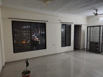 Room in 2 BHK Apartment at Goel Ganga Constella, Kharadi – for Rent