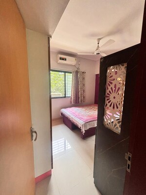 Furnished Amenities in 2 BHK Apartment at Magarpatta Trillium, Hadapsar – for Rent