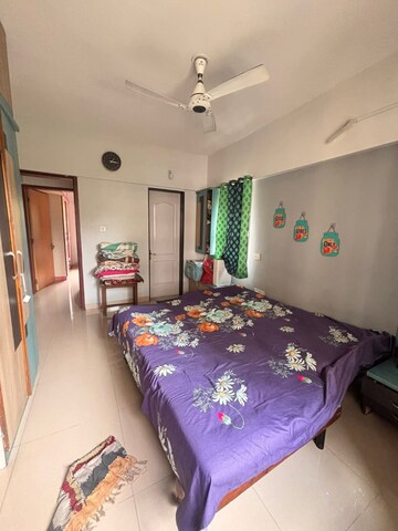 Bedroom in 2 BHK Apartment at Magarpatta Trillium, Hadapsar – for Rent