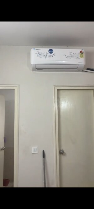 Furnished Amenities in 2 BHK Apartment at Shree Vardhman Green Court, Sector 90 – for Sale