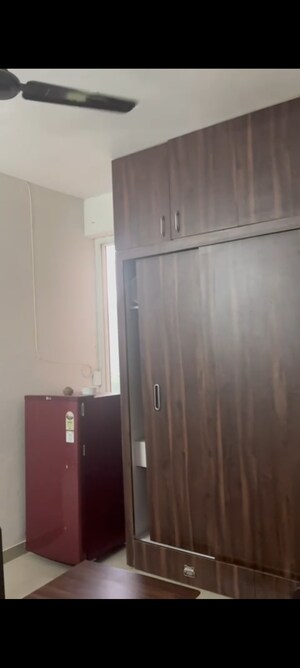 2 BHK Apartment For Sale in Shree Vardhman Green Court, Sector 90