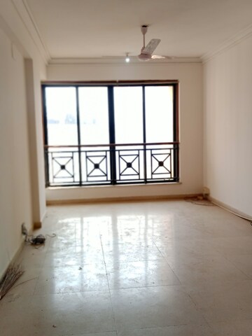 Room in 2 BHK Apartment at Hiranandani Garden Brentwood, Powai – for Sale