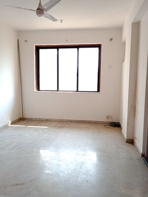 Room in 2 BHK Apartment at Hiranandani Garden Brentwood, Powai – for Sale