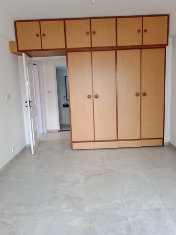 Room in 2 BHK Apartment at Hiranandani Garden Brentwood, Powai – for Sale