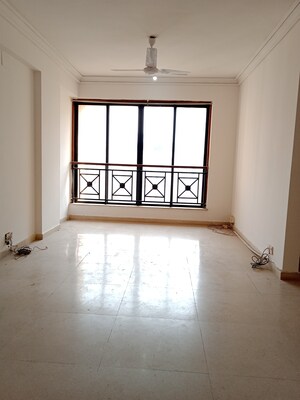 Room in 2 BHK Apartment at Hiranandani Garden Brentwood, Powai – for Sale