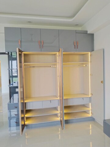 Furnished Amenities in 4 BHK Apartment at Adani M2K Oyster Grande, Sector 102 – for Rent