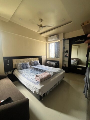Bedroom in 2 BHK Apartment at Icon Windsor Residency, Balewadi – for Rent