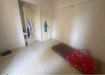 Room in 4 BHK Apartment at ATS Tourmaline, Sector 109 – for Sale