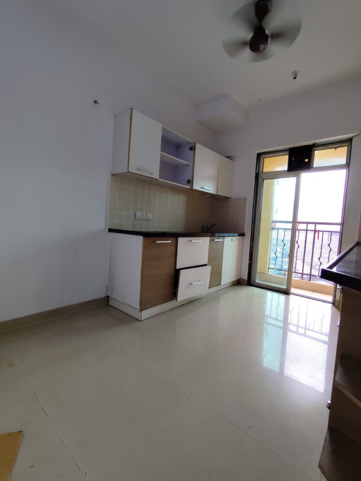 Room, yarrow-yucca-vinca 2 Bedroom 1150 Sq.Ft. Apartment In Chandivali Mumbai 9235203