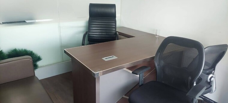 Team Area, vijay nagar Commercial Office Space 1800 Sq.Ft. In Vijay Nagar Indore 9235204