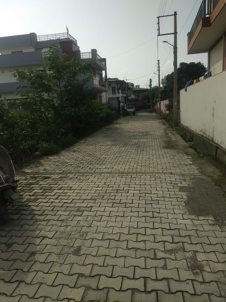 Exterior View, sahastradhara road  223 Sq.Yd. Plot In Sahastradhara Road Dehradun 9235233