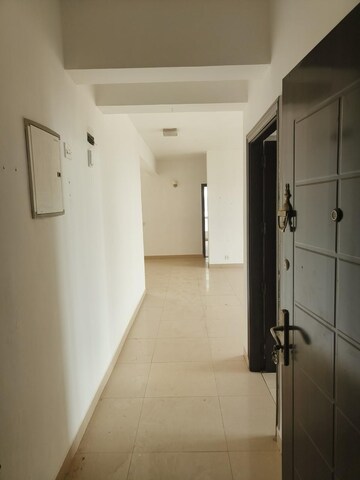 Building Lobby in 3 BHK Apartment at Ardee City Palm Grove Heights, Sector 52 – for Rent