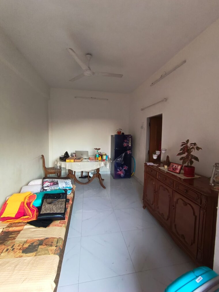 Bedroom, usha-sadan-apartment 1 Bedroom 600 Sq.Ft. Apartment In Colaba Mumbai 9235236