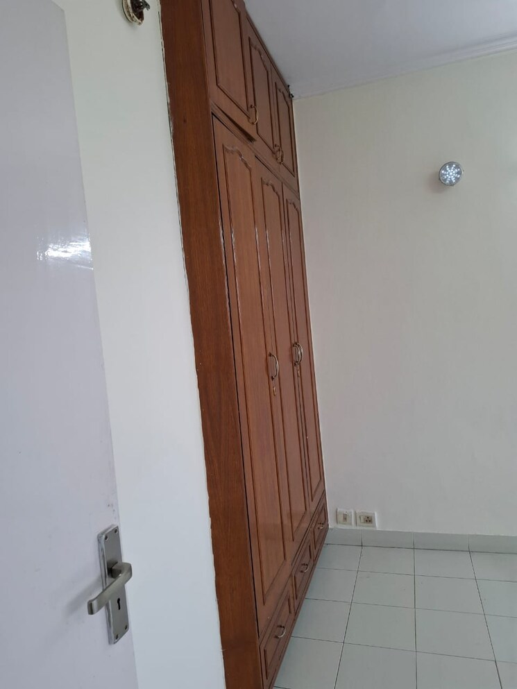 undefined, ansal-sushant-estate 2 Bedroom 980 Sq.Ft. Apartment In Sector 52 Gurgaon 9235253