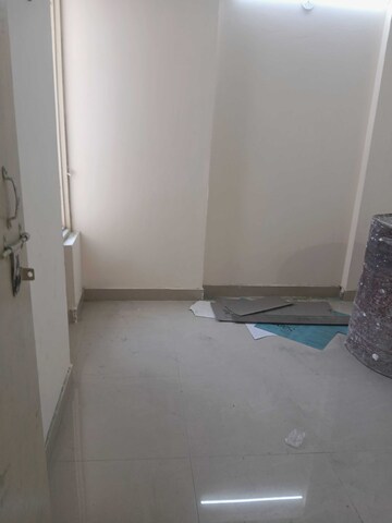 Room in 3 BHK Apartment at Adore Happy Homes Pride, Sector 75 – for Sale
