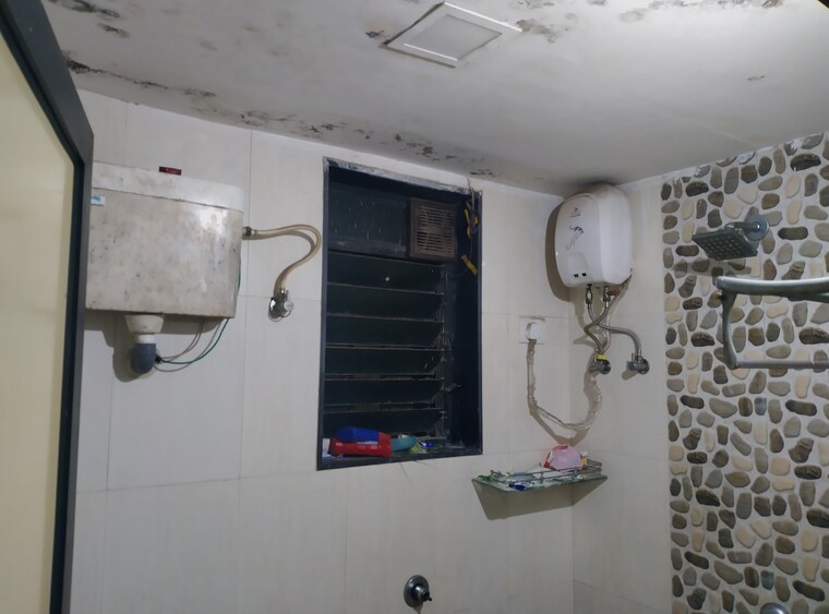 Bathroom, chandan-villa 1.5 Bedroom 650 Sq.Ft. Apartment In Sector 20b Airoli Navi Mumbai 9235291