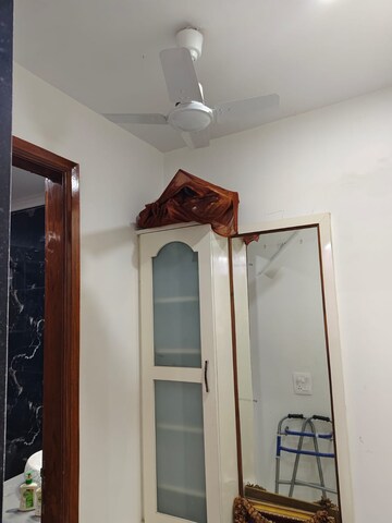 Furnished Amenities in 3 BHK Builder Floor at RWA Apartments Sector 50, Sector 50 – for Rent