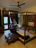 3 BHK 200 Sq.Yd. Independent House in Rwa Sector 40 